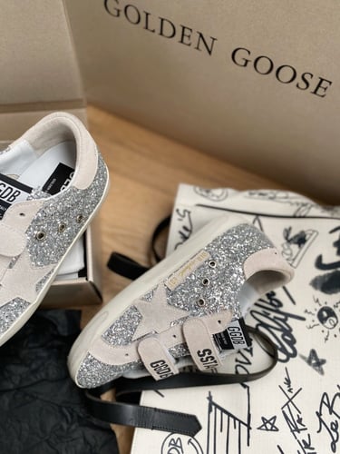 Golden goose