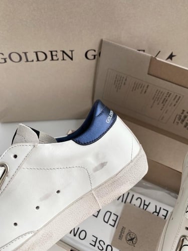 Golden goose
