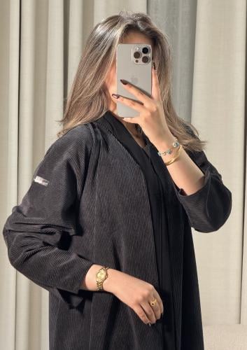 عبايه شتوية مخمل مخطط