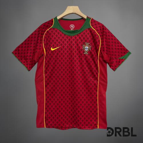 تيشيرت البرتغال الاساسي 2004