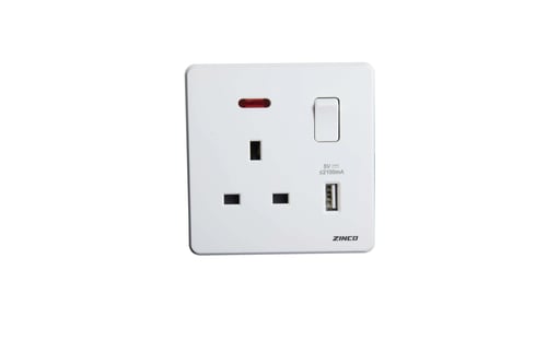 فيش بمفتاح ابيض USB ZINCO A13