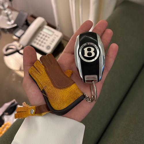 تعليقه دس طير | ذهبي محروق و بني