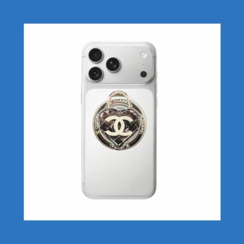 مسكه جوال شنطه شانيل قلب اسود