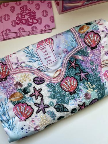 مخور wave قماش من الحرير الايطالي مُزين بالشك