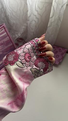 مخور خيال جاهز مخيط مُزين بالفصوص الامعه والخيوط ع...