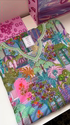 مخور Disney Castle قماش من قطن لندن مُزين بالشك ال...