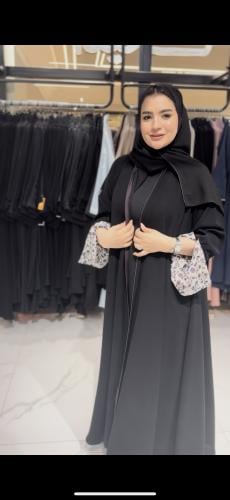 عباية قماش ملكي محدد قيطان الكم مبطن تفته مشجر