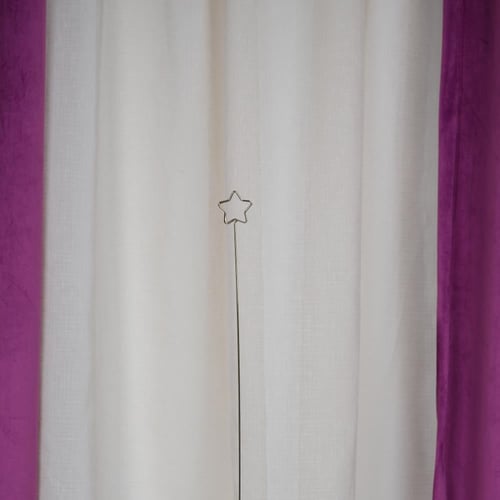 حامل كروت ذهبي شكل نجمة (ربطة)