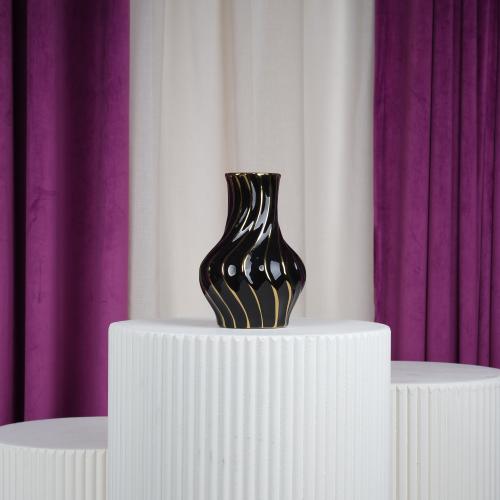 فازة سيراميك أسود مموج