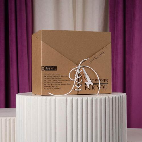 طقم علب منتجات كرتونية