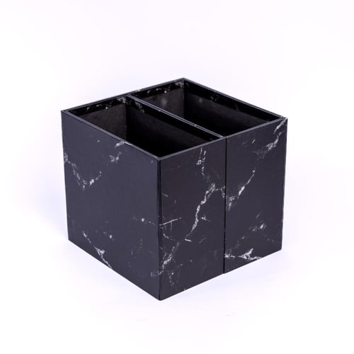 علب متعددة الأقسام أسود رخامي