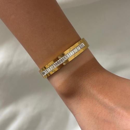 اسوارة Cartier كريستال