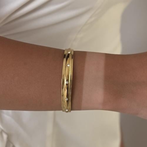 Gold bracelet