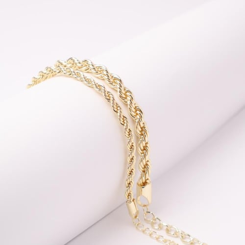 Curvy bracelet