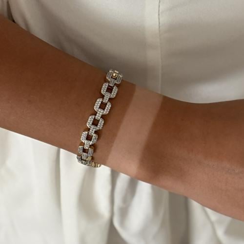 Gold bracelet
