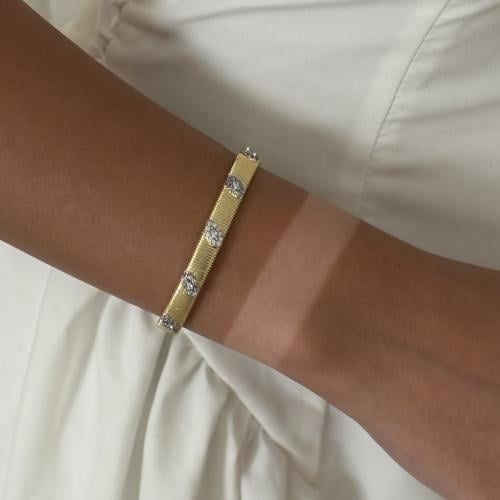 Gold bracelet