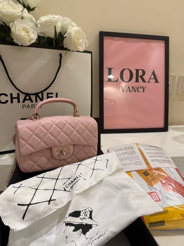 Mini Chanel bag baby pink size 20