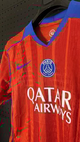 تيشيرت باريس 26-25