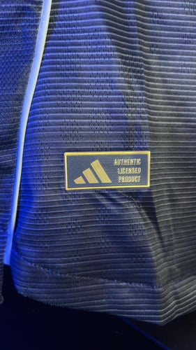 تيشيرت-ريال مدريد الاحتياطي26-25