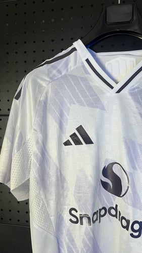 تيشيرت مانشستر يونايتد 26-25