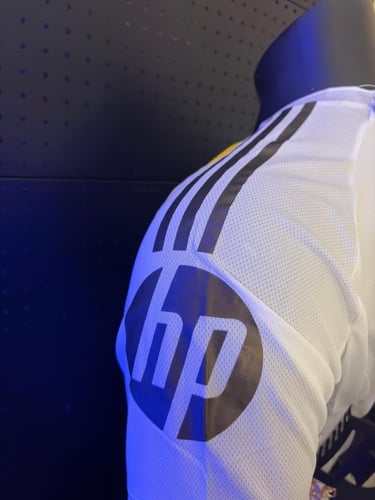 تيشيرت- ريال مدريد الاساسي 26-25