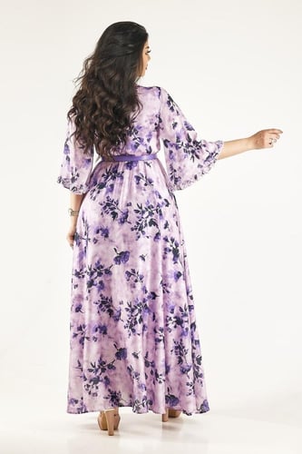 فستان طويل اكمام مع حزم على الخصر