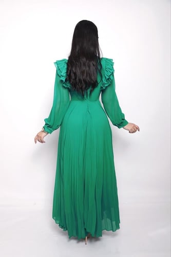 فستان كم شيفون طويل