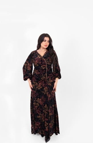 فخامة المخمل بنقشة ملكية