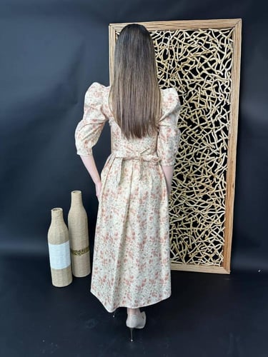 فستان مشجر باكمام انيقة