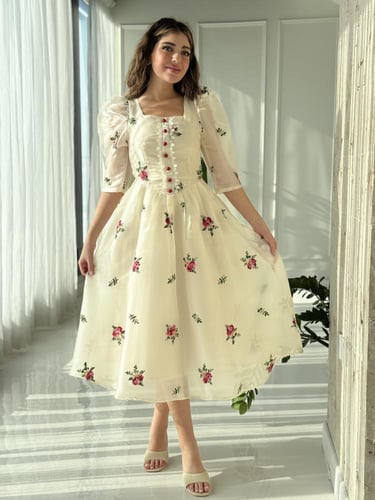 فستان ميد بزهور وازرار