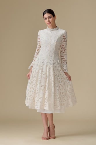 فستان ميد كم فرنسى “دانتيل أميري راقٍ” – أنوثة كلا...