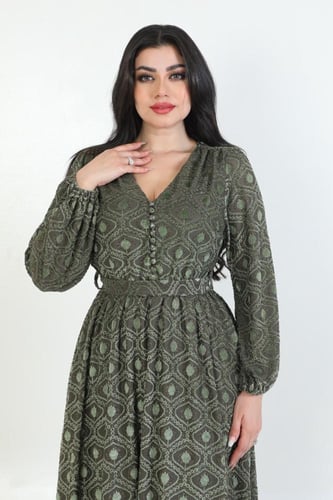 فستان “دفء النقشة” – أناقة هادئة بتفاصيل تراثية را...