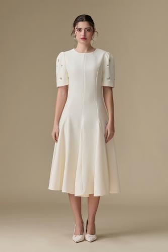 فستان “أناقة ناعمة مرصعة” – حضور راقٍ بلمسة كلاسيك...