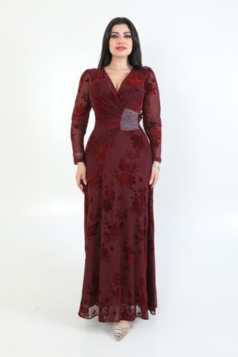 فستان “شيفون مزهر هادئ” – أنوثة طبيعية بتفاصيل ناع...