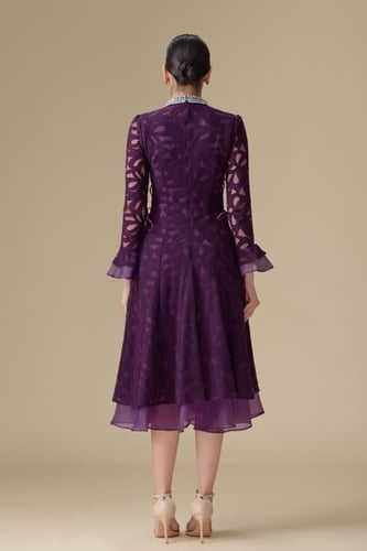 فستان ميد كم فرنسى “دانتيل أميري راقٍ” – أنوثة كلا...