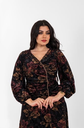 فخامة المخمل بنقشة ملكية