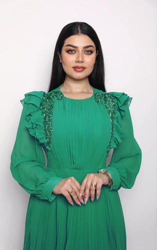 فستان كم شيفون طويل