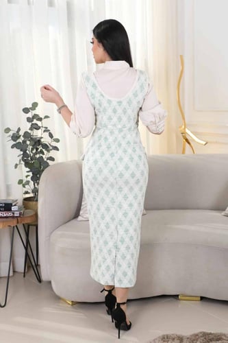 فستان وقميص بقية مميزة