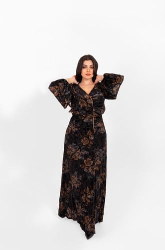 فخامة المخمل بنقشة ملكية