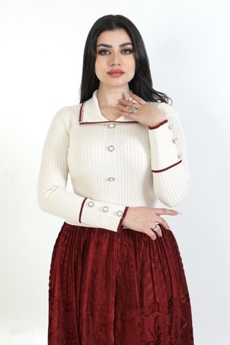 فستان ريب كلاسيك راقي – أناقة هادئة بتفاصيل ناعمة...