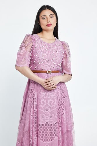 فستان نص كم حزام على الخصر