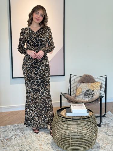 فستان نمري طويل بأكمام