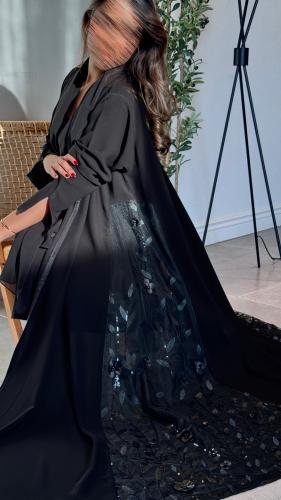 دانتيل فرنسي x كريب كوري