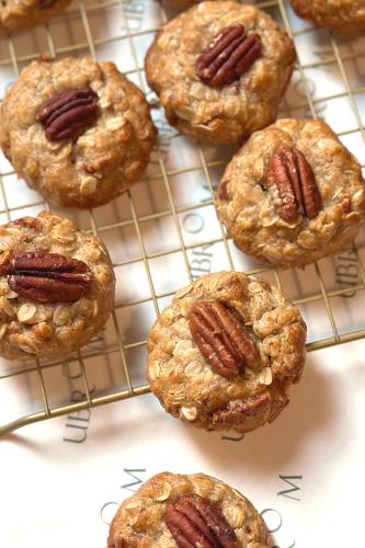 Organic Chewy Tahini & Pecan Cookies – Vegan, Suga...