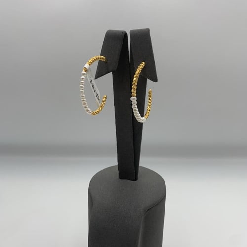 طقم لؤلؤ إيطالي بلمسة ذهب بحريني عيار 21 وزن 8.9 ج...