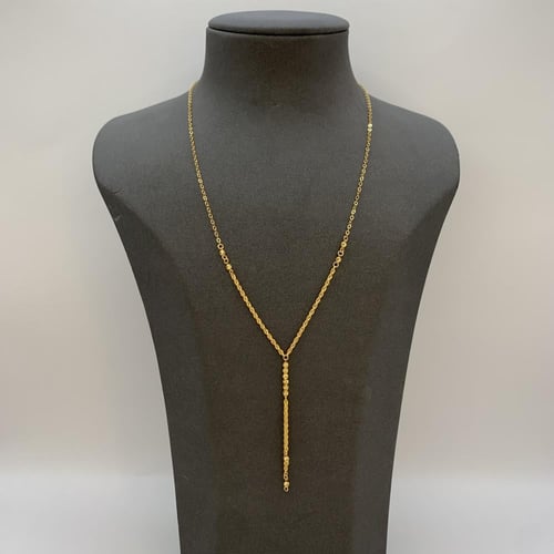 عقد ذهب عيار 21 وزن 2.4 جرام بتصميم طويل وتعليقة م...