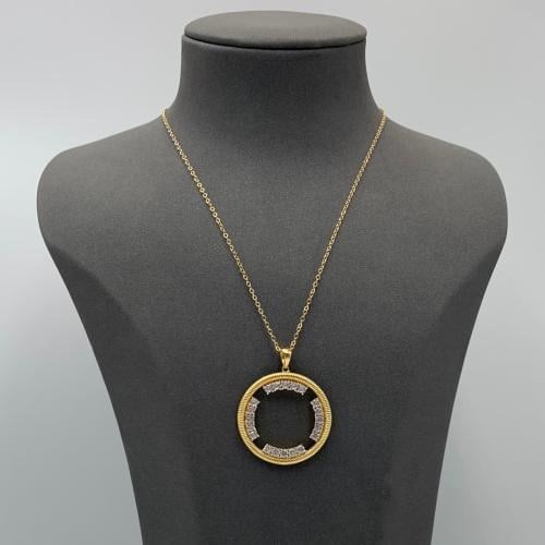 عقد مميز ايطالي تصميم الماس عيار 18 الوزن 6.1