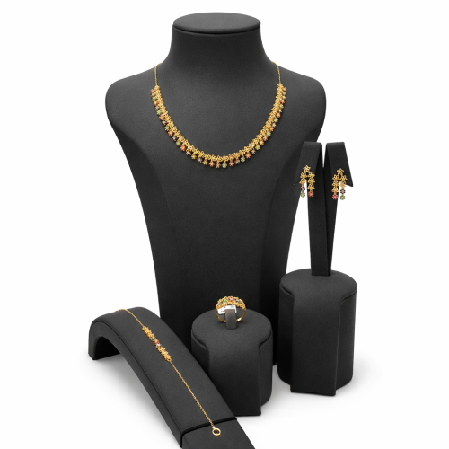 طقم ذهب بحريني عيار 21 وزن 18.17 جرام بتصميم ملون...