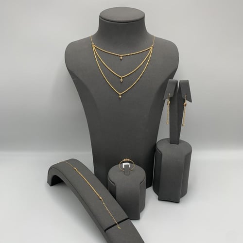 طقم ذهب بحريني ناعم عيار 21 وزن 4.76 جرام