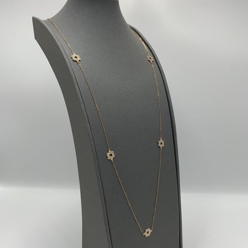 سبحه مميزه ايطالي تصميم الماس عيار 18 الوزن 3.8